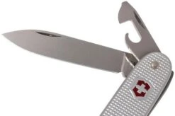 Victorinox Pioneer X -Knife Shop VT0 8231 26 03 victorinox pioneer x vt0 8231 26 03