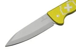 Victorinox Hunter Pro Alox Limited Edition 2023, 0.9415.L23 Electric Yellow, Hunter Pocket Knife -Knife Shop VT0 9415 L23 03 victorinox