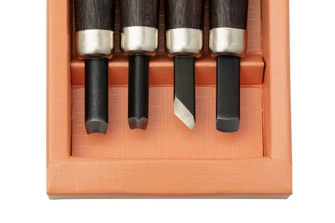 Yoshiharu H-4 Japanese Wood Carving Knives, Set Of 4 3 Yoshiharu H-4 Japanese Wood Carving Knives, Set Of 4 - Image 3